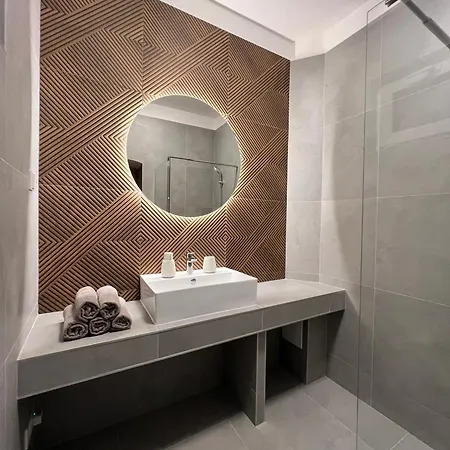 Timeless Near Center * Bratysława